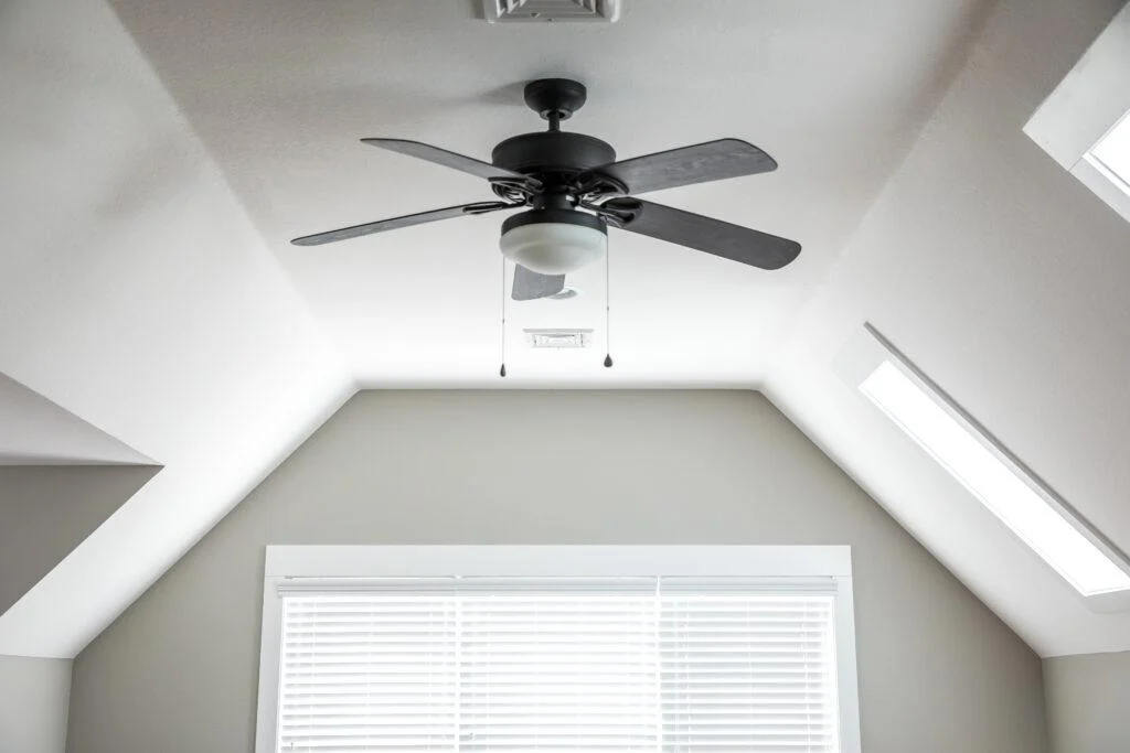 Balck Ceiling Fan in White Room